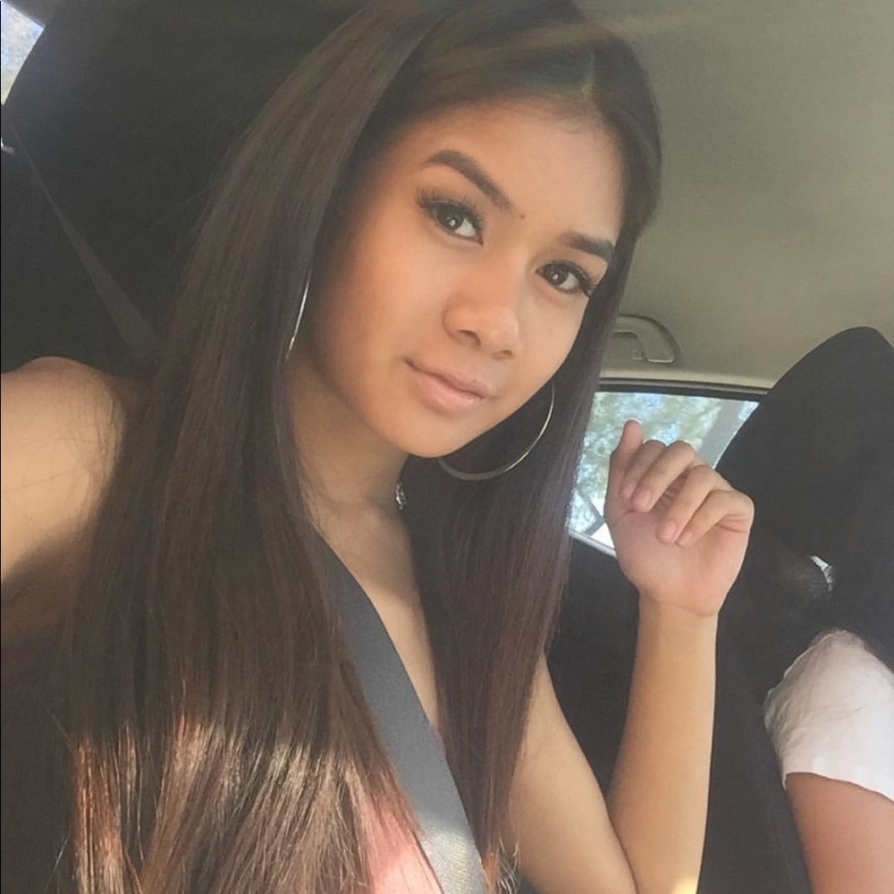 Meet your Posher, Narissa